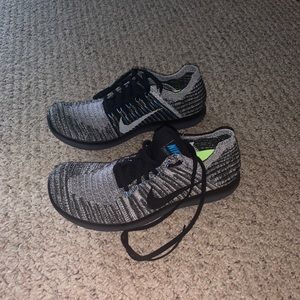 Nike Run Flyknits Size 10